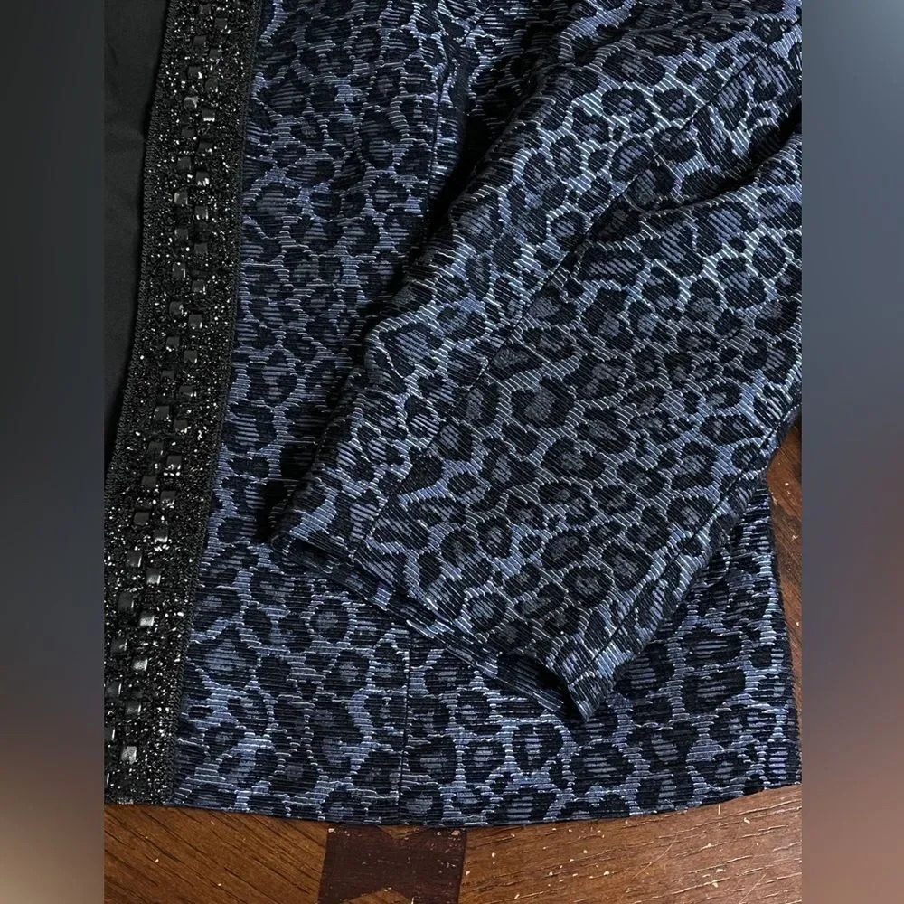 Chico’s Embellished Animal Print Jacquard Short Jacket Blazer Sz 2